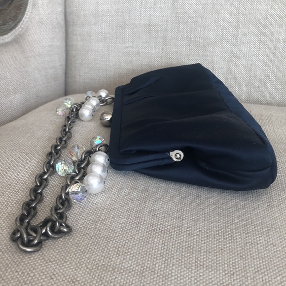 Shoulder satin bag with chain - Picture 5 of 10